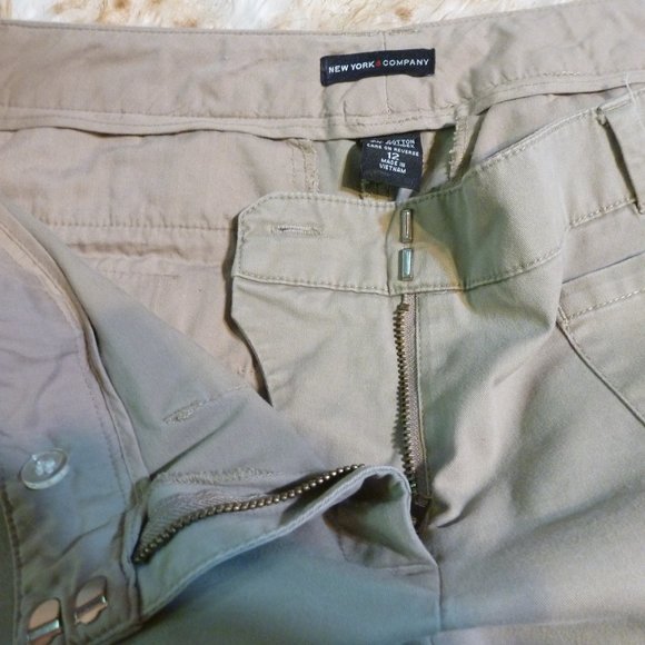 Cute - Curvy Khaki Flare leg pants with pockets size 12 - Picture 7 of 8